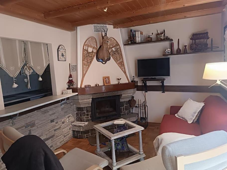 Pena Telera Petfriendly - Arafita Apartamentos เอล ปัวโย เด ฆากา ภายนอก รูปภาพ
